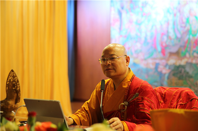 七塔禅寺传授三坛大戒法会礼请光泉法师作佛学专题讲座