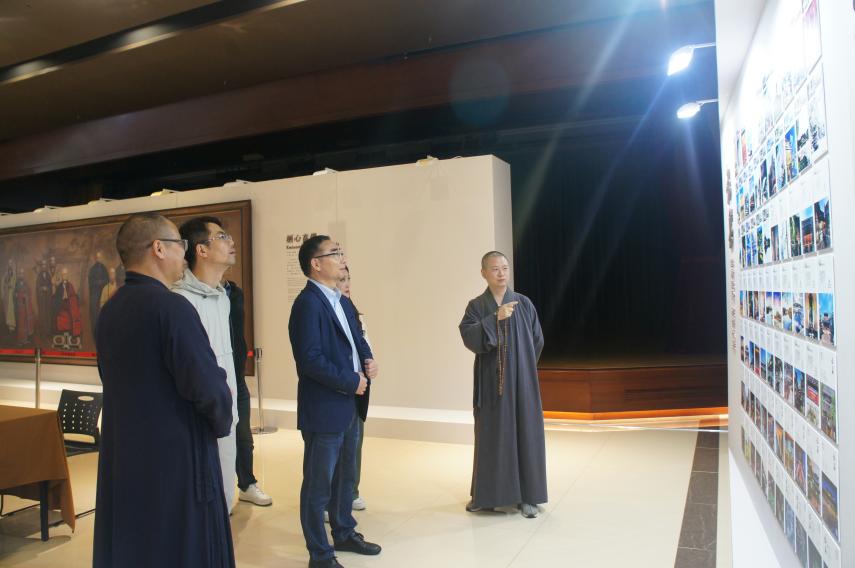 9e8c6728b839dd3d8a381d342d5c2c9