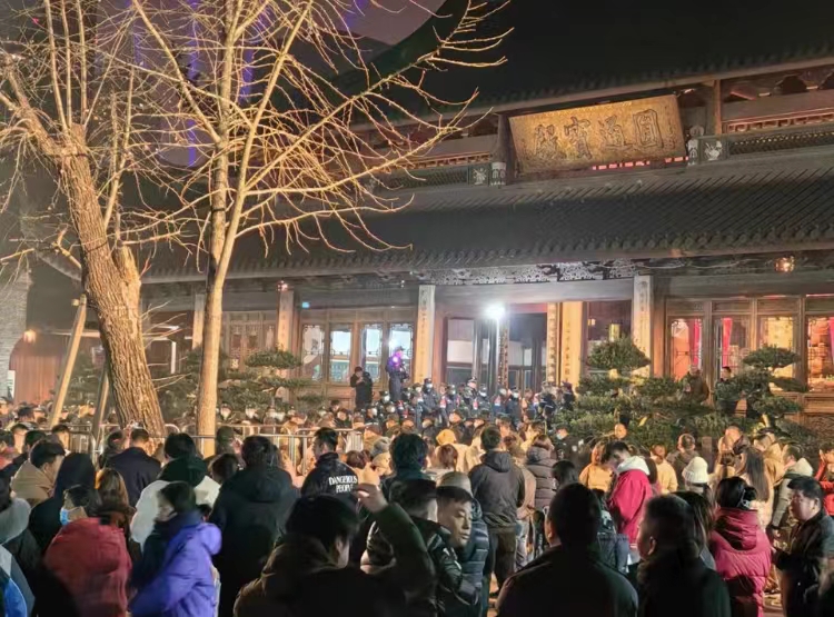 七塔禅寺岁次癸卯除夕暨甲辰春节&ldquo;敬香祈福&rdquo;活动圆满成功
